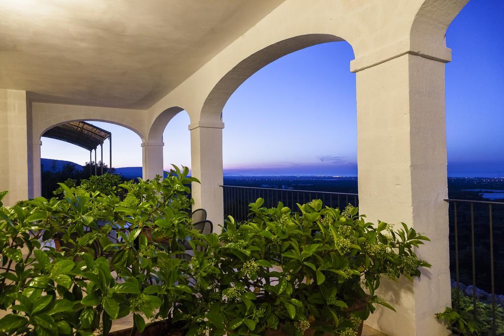 B&B Pozzo Di Luce (Adults Only) Monopoli Exteriör bild